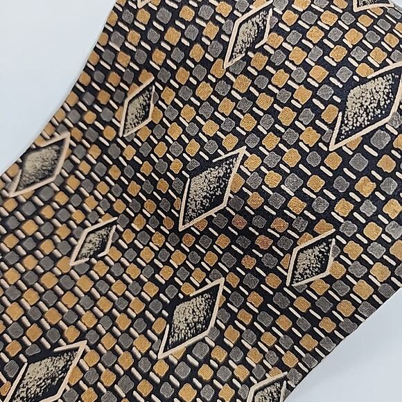Pierre Balmain Gold Patterned Silk Necktie - Made in USA - Like New - Picture 2 of 4